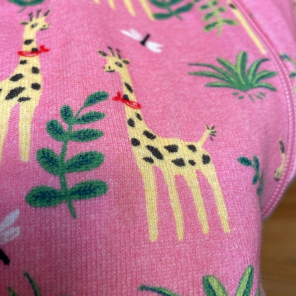 Hanna Andersson - Baby Zip Up One Piece Sleeper in pink giraffe print - Picture 12 of 12
